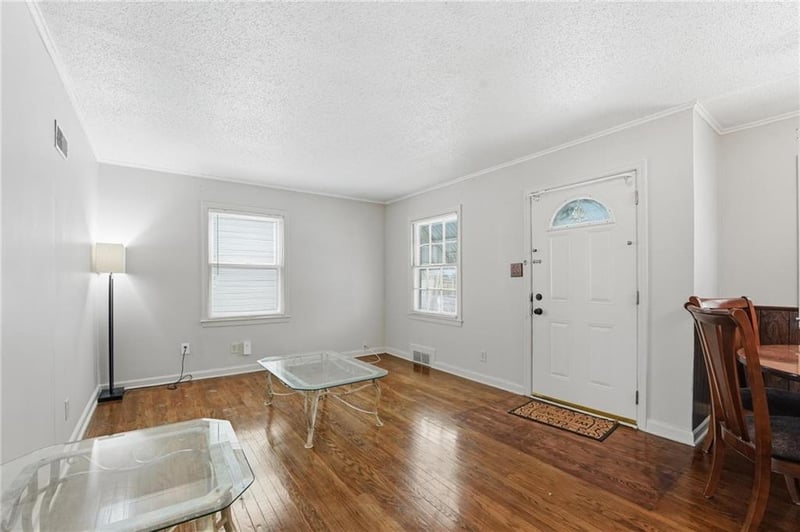 341 Quincy Ave, Kansas City, MO 64123