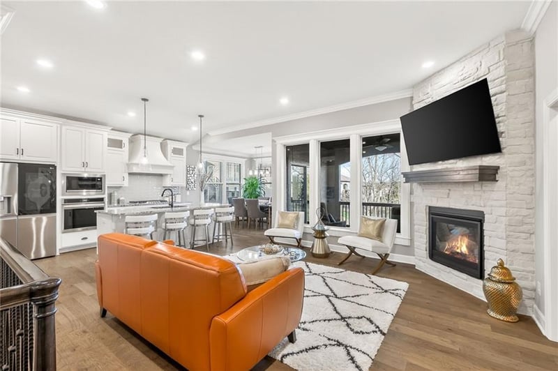 433 Kaylea Ct, Lee's Summit, MO 64081