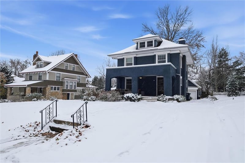 21 55th Ter, Kansas City, MO 64113