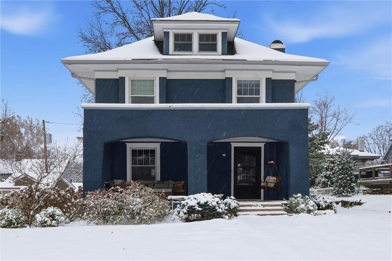 21 55th Ter, Kansas City, MO 64113