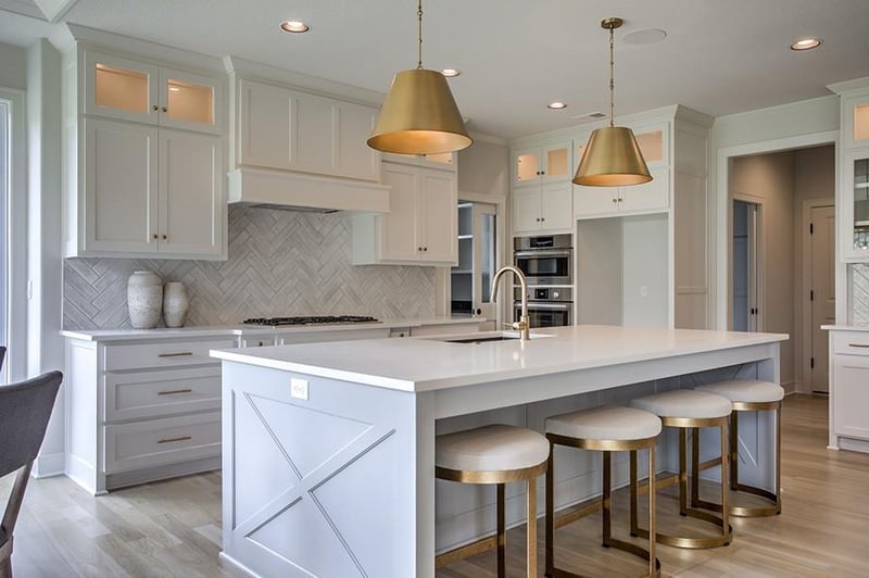 17025 Parkhill St, Overland Park, KS 66221