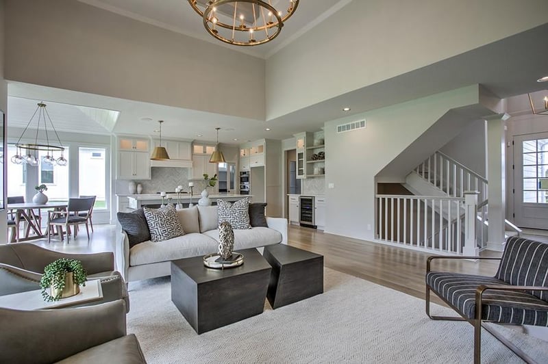 17025 Parkhill St, Overland Park, KS 66221