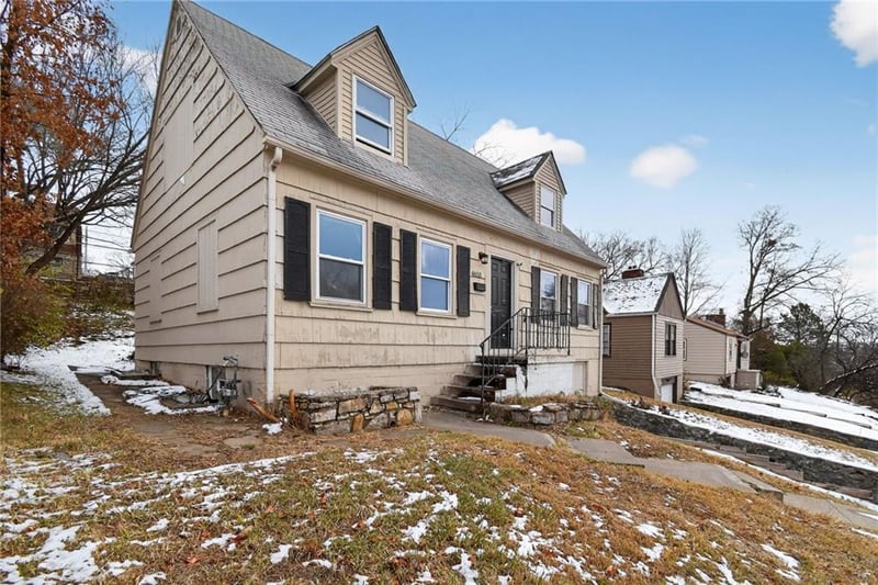 4653 Benton Blvd, Kansas City, MO 64130