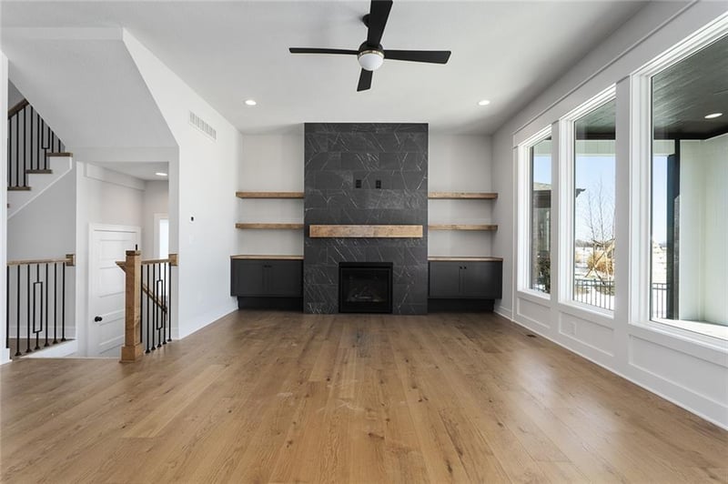 13304 179th St, Overland Park, KS 66013