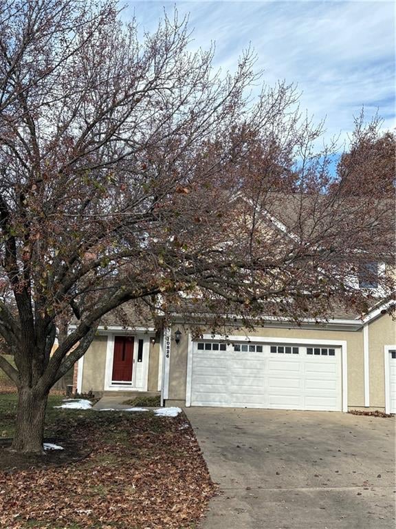 10826 115 Pl, Overland Park, KS 66210