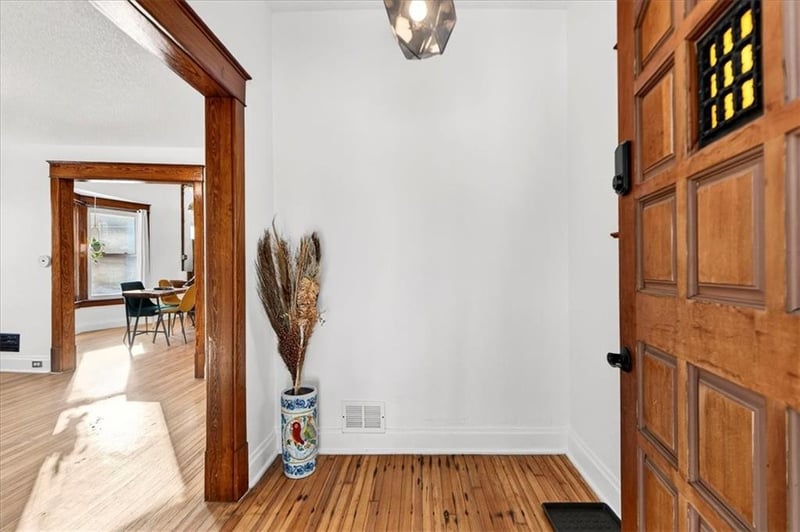 3239 6th St, Kansas City, MO 64124