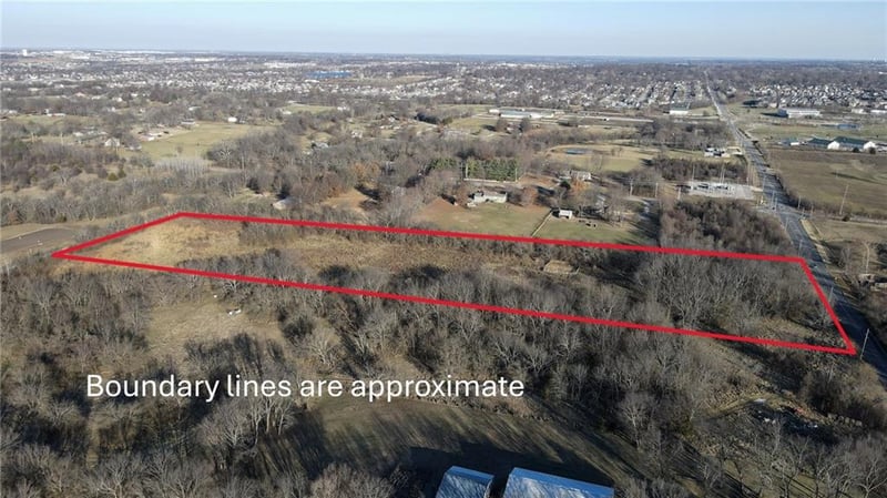 South School Rd, Raymore, MO 64083