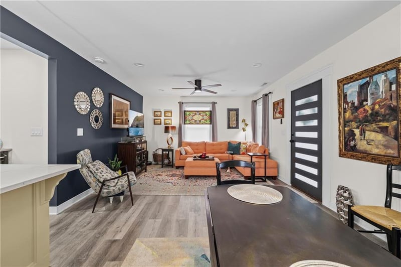 811 Marion Ave, Independence, MO 64052