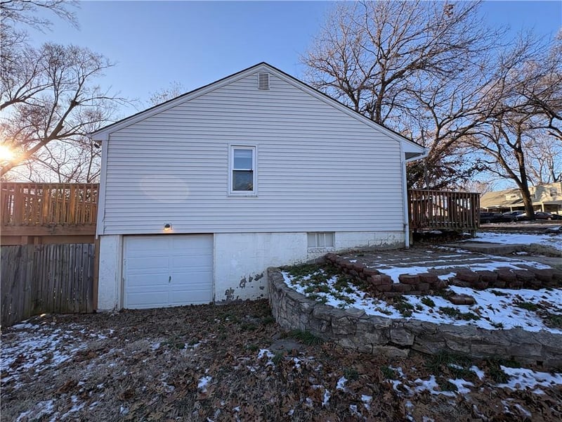 7909 58th St, Kansas City, MO 64129