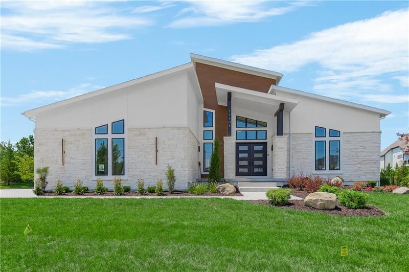 17404 Bluejacket St, Overland Park, KS 66221