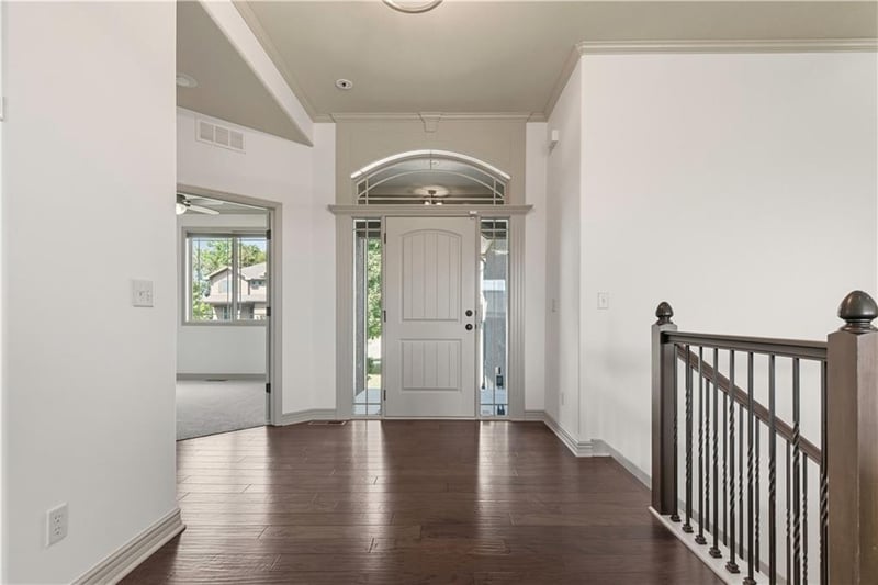 2341 River Trail Rd, Lee's Summit, MO 64082