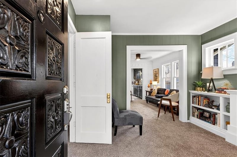 4015 68th Ter, Kansas City, MO 64132