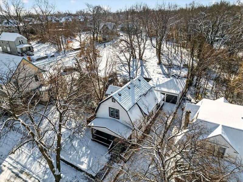 2709 25th St, Kansas City, MO 64127