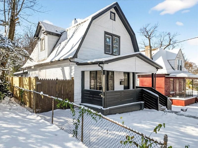 2709 25th St, Kansas City, MO 64127