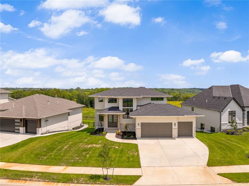14187 Houston St, Olathe, KS 66061