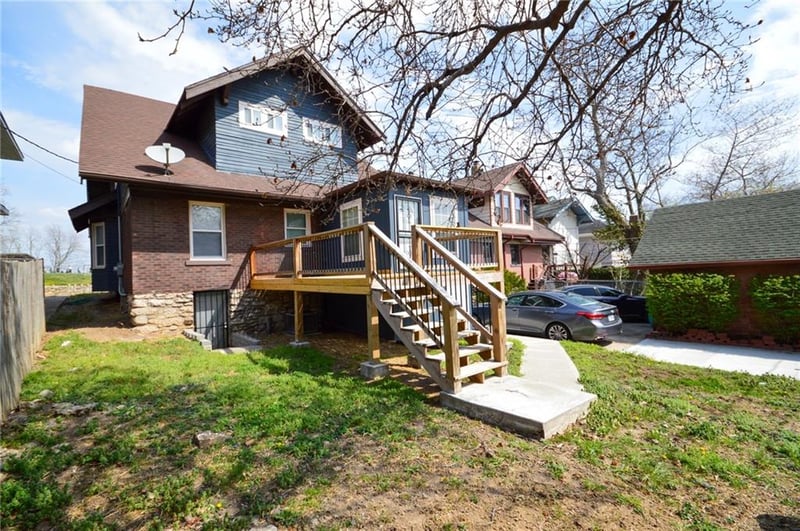 1319 E 28th St, Kansas City, MO 64109