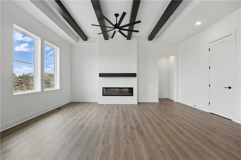 1607 105th Ter, Kansas City, MO 64155