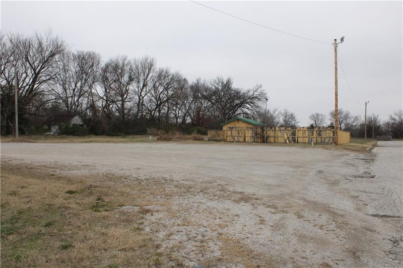 3222 Main St, Independence, KS 67301