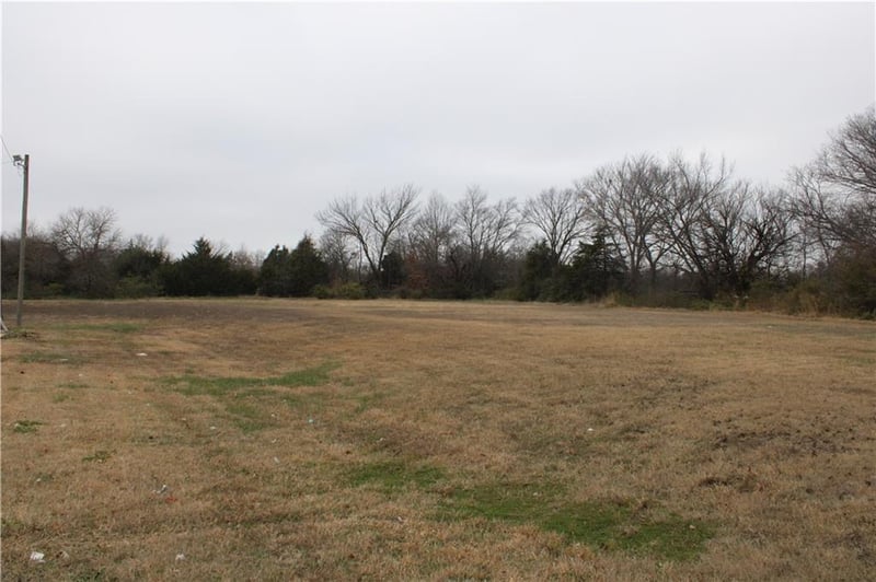 3222 Main St, Independence, KS 67301