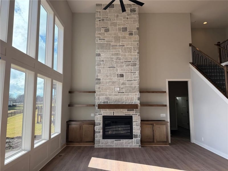 1605 Arbor Park Dr, Lee's Summit, MO 64082