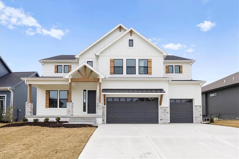 1605 Arbor Park Dr, Lee's Summit, MO 64082
