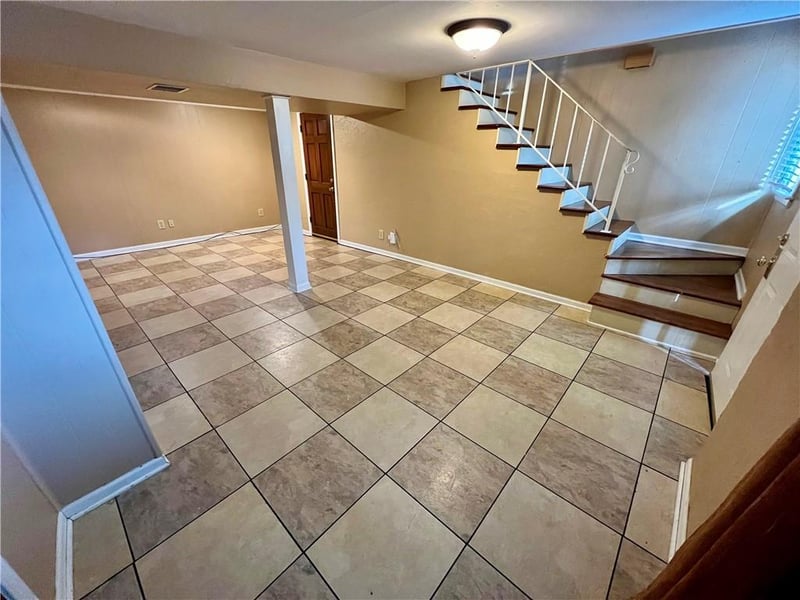 7714 James A Reed Rd, Kansas City, MO 64138