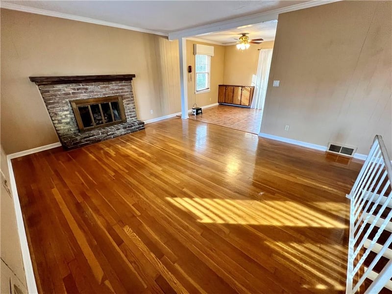 7714 James A Reed Rd, Kansas City, MO 64138