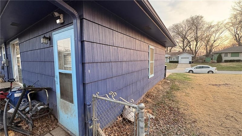 11403 Jackson Ave, Kansas City, MO 64137