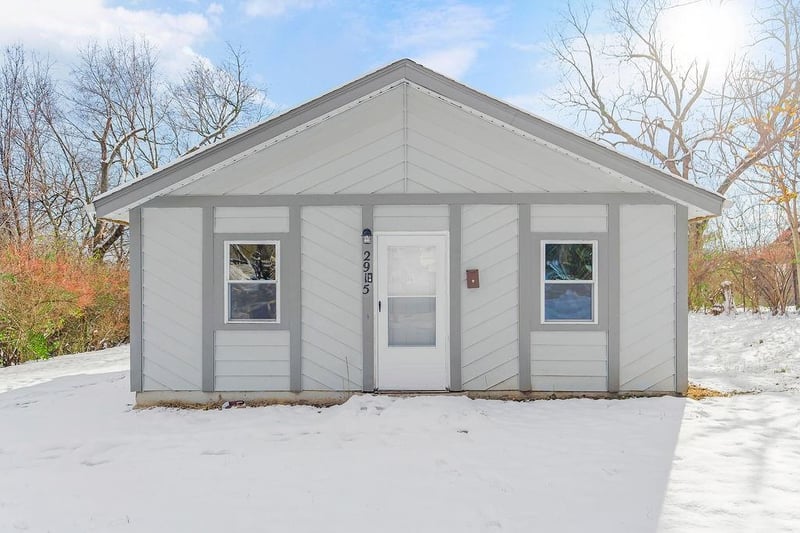 2915 77th Ter, Kansas City, MO 64132