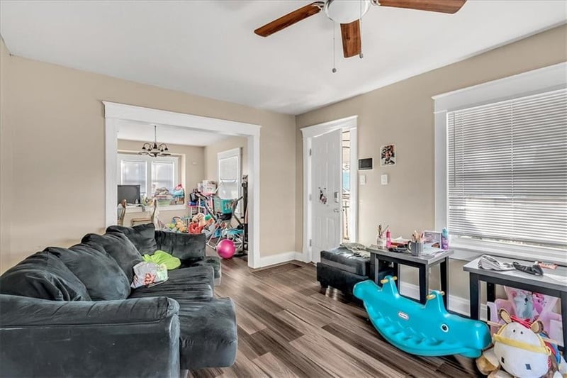 3021 21st St, Kansas City, KS 66104