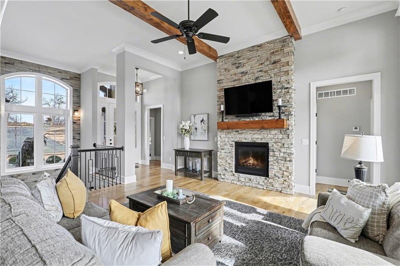 22525 W 87th Ter, Lenexa, KS 66227