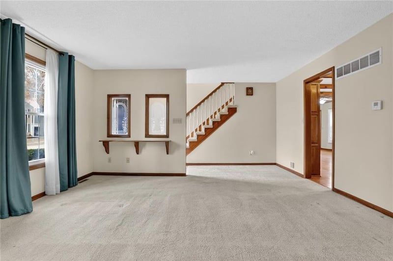 5121 59th Ter, Kansas City, MO 64151