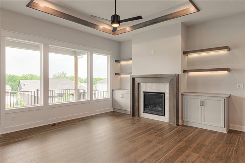 17171 Laurelwood St, Olathe, KS 66062