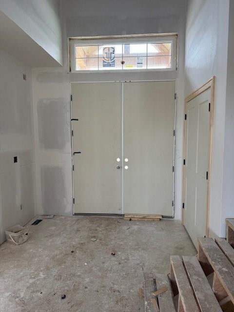 18425 Long St, Overland Park, KS 66013