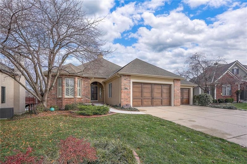 12549 Connell Dr, Overland Park, KS 66213