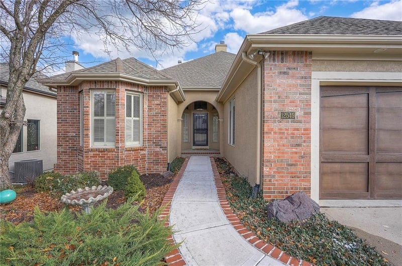 12549 Connell Dr, Overland Park, KS 66213