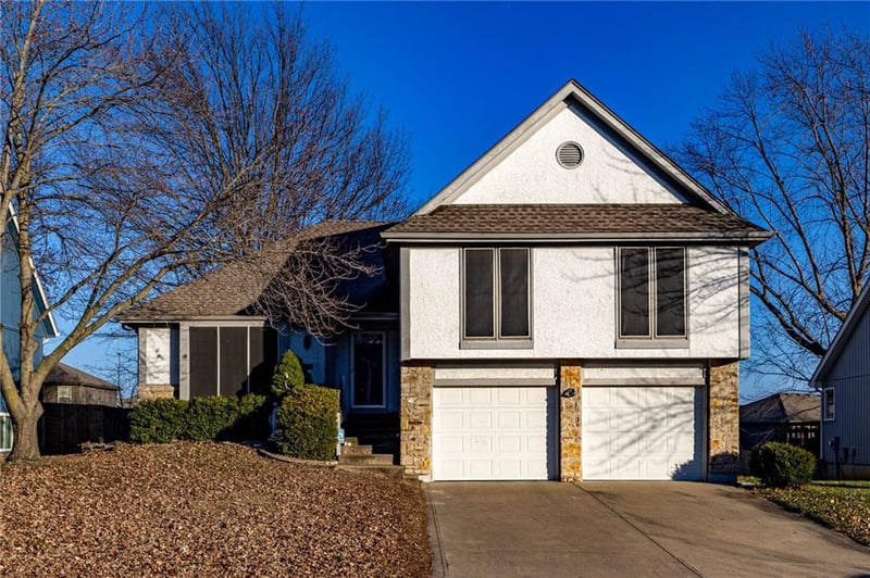 2839 102nd St, Kansas City, KS 66109