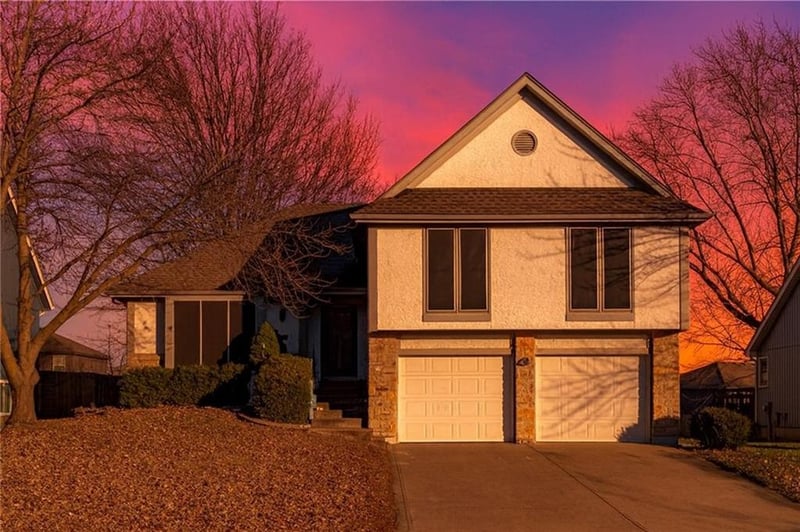 2839 102nd St, Kansas City, KS 66109