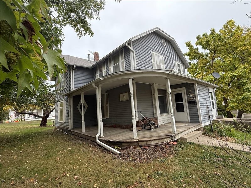 701 Hundley St, Albany, MO 64402