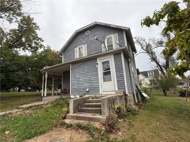 701 Hundley St, Albany, MO 64402
