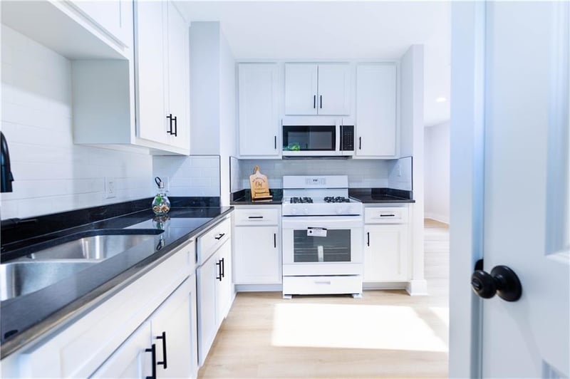 3312 Delavan Ave, Kansas City, KS 66104