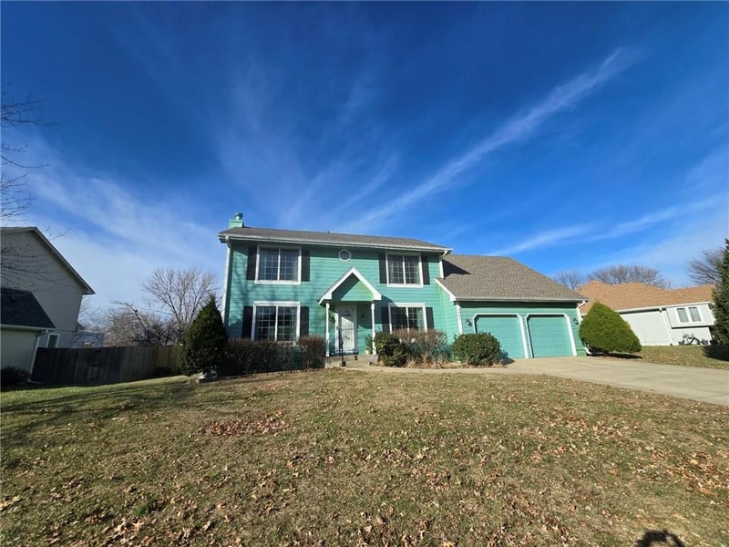 2805 Westbrooke Cir, Blue Springs, MO 64015
