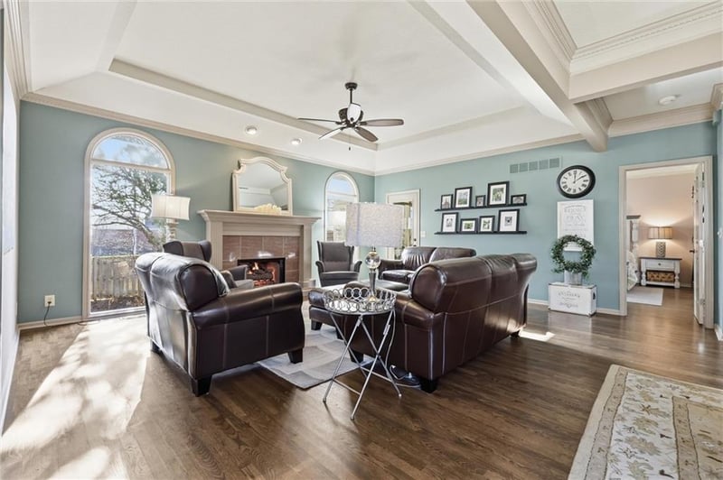 7875 118th Pl, Overland Park, KS 66210