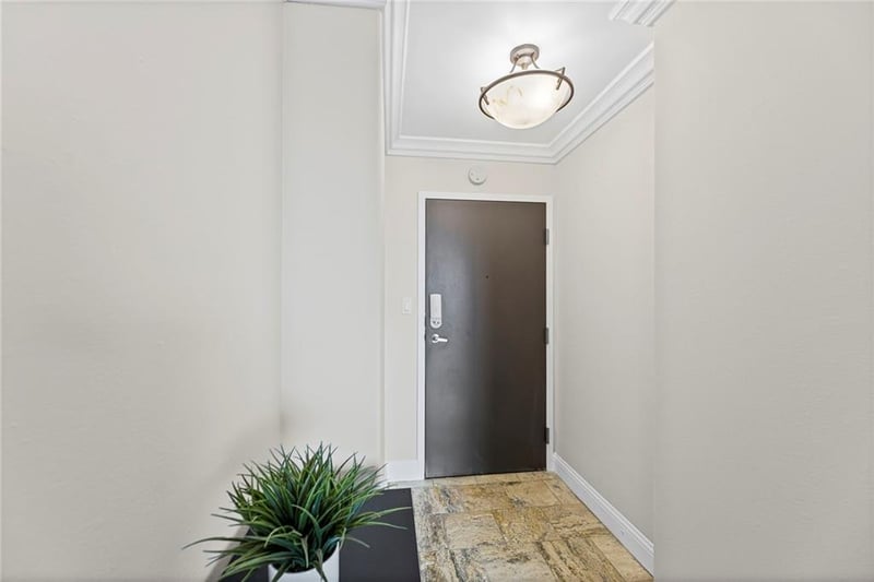 700 8th St #7Q, Kansas City, MO 64106