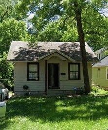 6121 Tracy Ave, Kansas City, MO 64110
