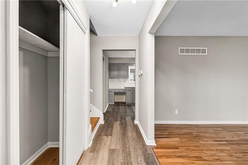 6204 109th St, Kansas City, MO 64134