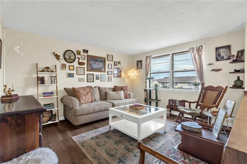 5016 Bellaire Ave, Kansas City, MO 64119