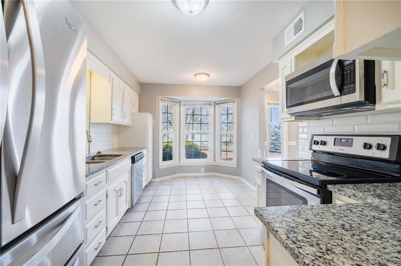 7801 Garfield Ave, Kansas City, MO 64118