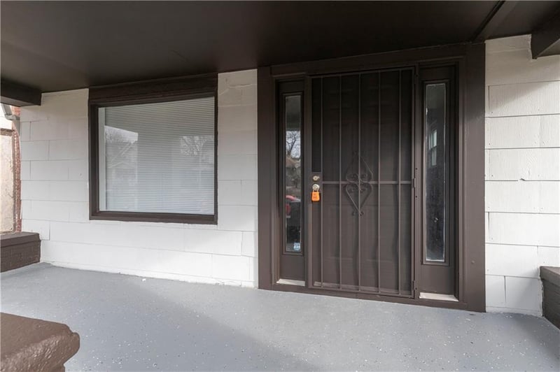 3717 Indiana Ave, Kansas City, MO 64128