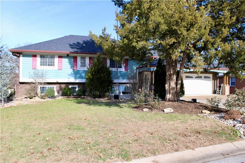 5948 Richmond Ave, Kansas City, KS 66102